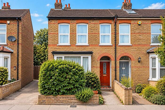 4 Bedroom Semi-Detached House For Sale In Furzeham Road, West Drayton, UB7