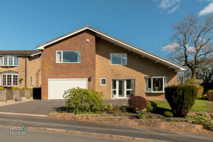 4 Bedroom Detached House For Sale In Willaston Avenue, Blacko, BB9