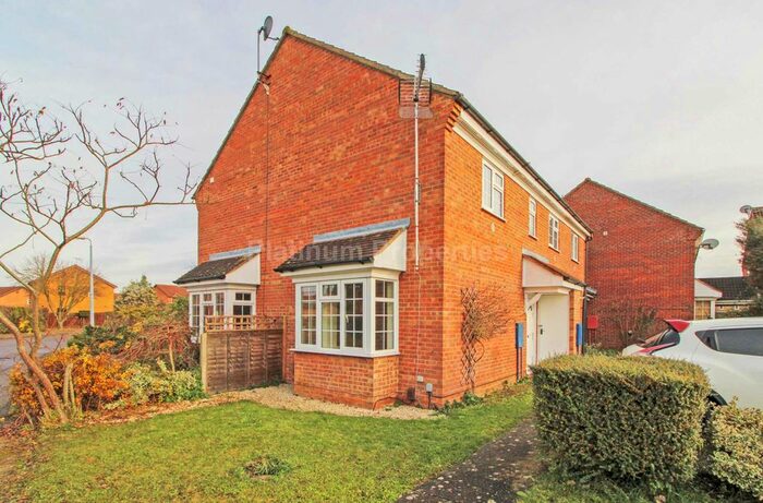 2 Bedroom Property To Rent In The Rowans, Milton, CB24