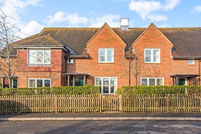 2 Bedroom Retirement Property For Sale In St Mary's Court, Beaconsfield, HP9