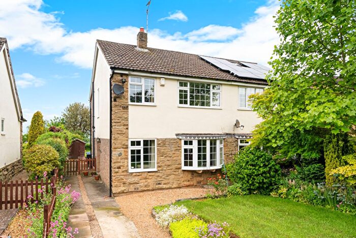 3 Bedroom Semi Detached House For Sale In Station Lane, Burton Leonard, HG3
