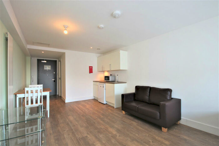 Apartment To Rent In Cardinal Court, Scholes Street, Oldham, Lancashire, OL1