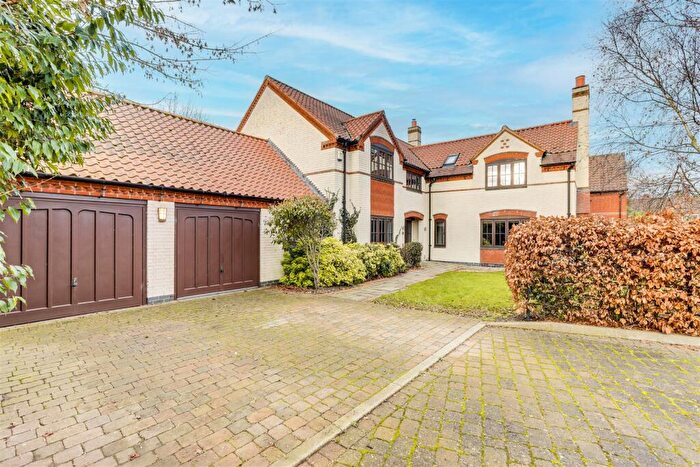 5 Bedroom Detached House For Sale In St. Winifreds Court, Kingston-On-Soar, Nottinghamshire, NG11