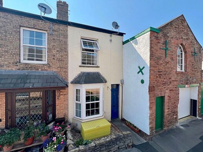 2 Bedroom Terraced House For Sale In Queen Street, Taunton, TA1