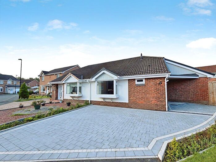 2 Bedroom Bungalow For Sale In Bewick Park, Wallsend, NE28
