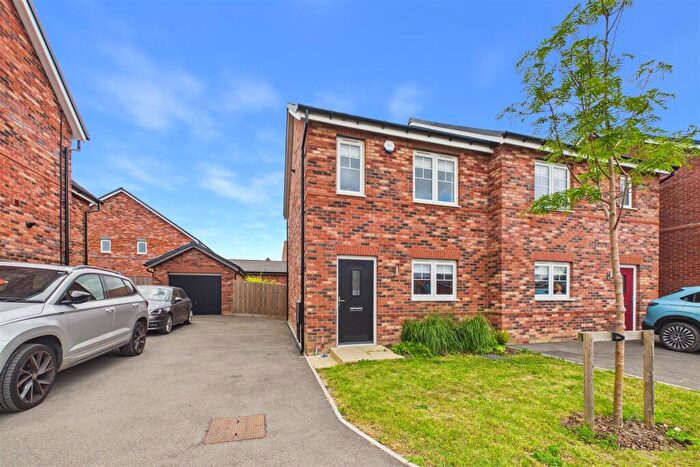 2 Bedroom Semi-Detached House For Sale In Moonstone Way, Newhall, Swadlincote, DE11