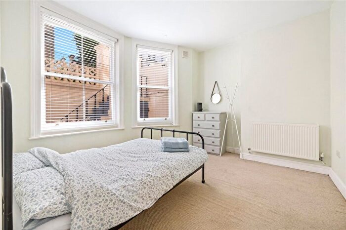 2 Bedroom Apartment For Sale In Albert Road, Brighton, East Sussex, BN1 - Photo 5