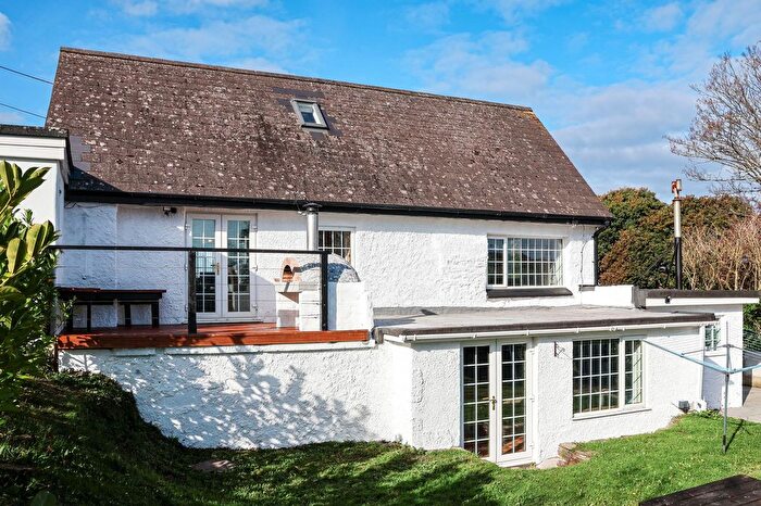 4 Bedroom Cottage To Rent In Kestle Mill, Newquay, TR8