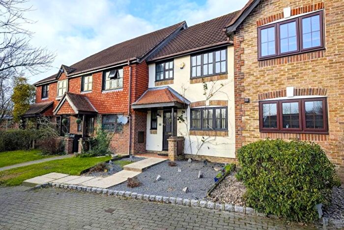 3 Bedroom Terraced House To Rent In West End, Woking, Surrey, GU24