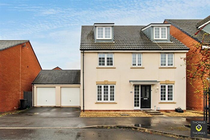 5 Bedroom Detached House For Sale In Swannington Drive, Kingsway, GL2