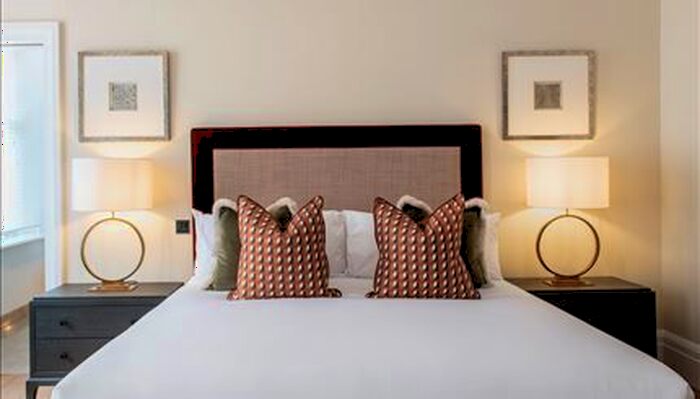 4 Bedroom Flat To Rent In Duke Street, London, W1K