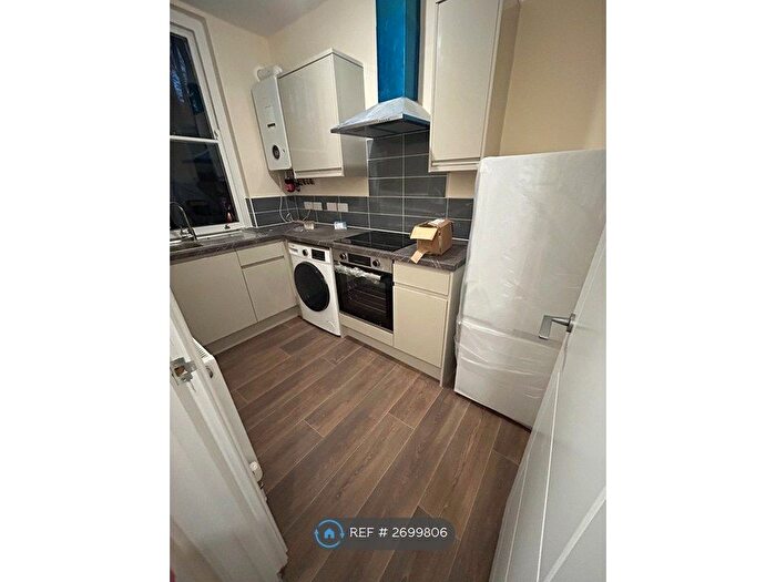 1 Bedroom Flat To Rent In Woodland Road, Bristol, BS8