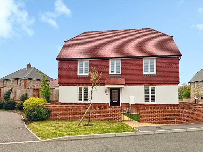 4 Bedroom Detached House For Sale In The Groves, Angmering, West Sussex, BN16