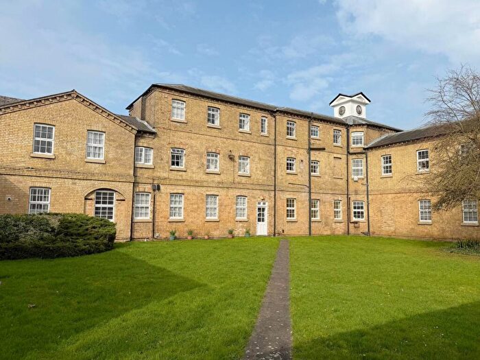 1 Bedroom Flat For Sale In St. Neots Road, Eaton Ford, PE19
