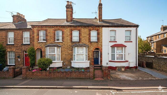 2 Bedroom Terraced House To Rent In Currie Street, Hertford, Hertfordshire, SG13