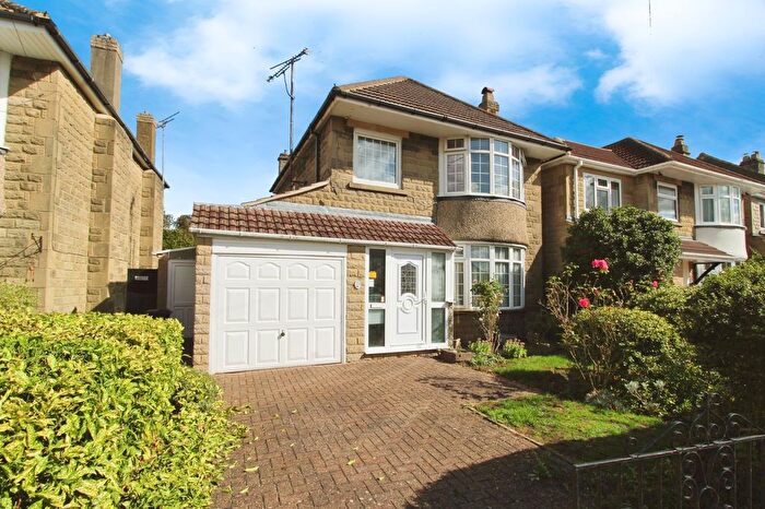 3 Bedroom Detached House For Sale In Southbrook Street, Extension, Swindon, SN2
