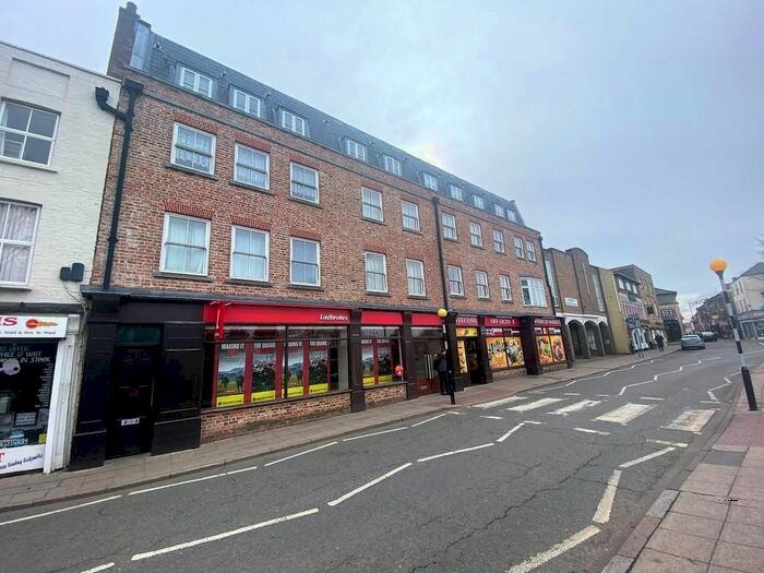 1 Bedroom Flat To Rent In Church View, Orange Grove, Wisbech, PE13