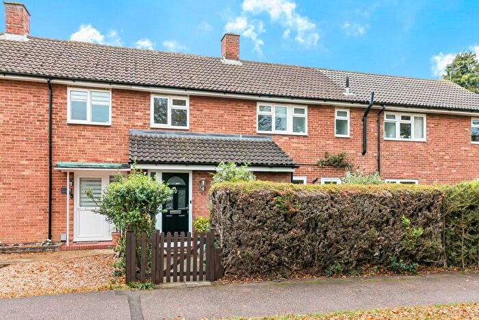 3 Bedroom Terraced House For Sale In Crossleys, Letchworth Garden City, SG6