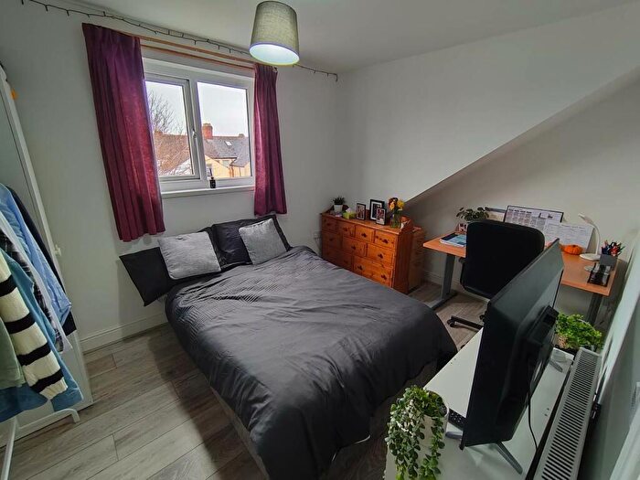 6 Bedroom House To Rent In Brithdir Street, Cathays, Cardiff, CF24