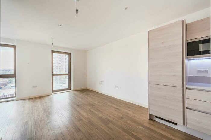 1 Bedroom Flat To Rent In Olympic Way, Wembley Park, Wembley, HA9