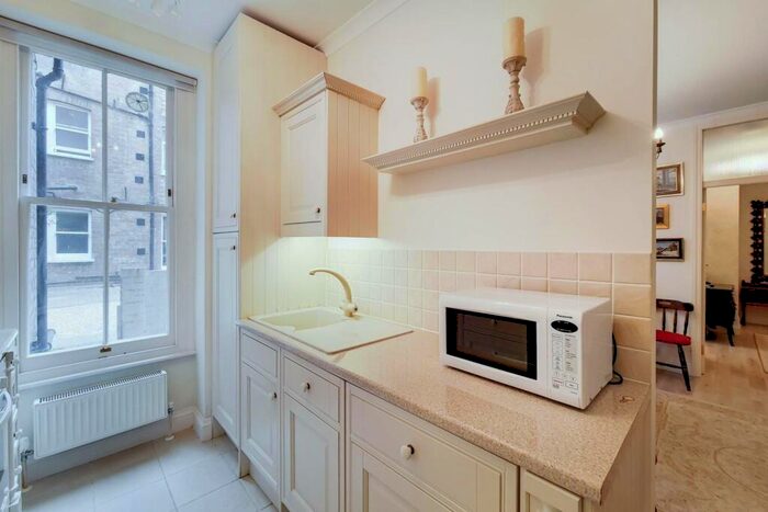 1 Bedroom Flat To Rent In The Terrace, Barnes, London, SW13