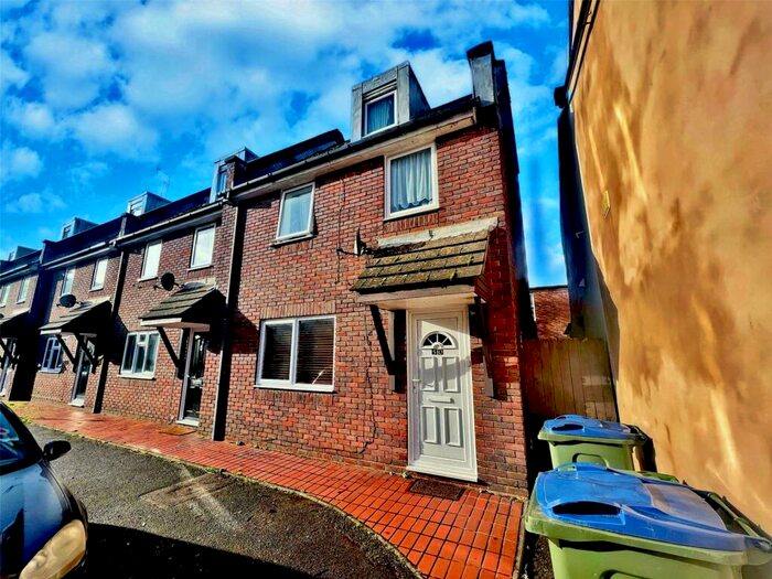 2 Bedroom End Of Terrace House To Rent In Steyne Street, Bognor Regis, West Sussex, PO21