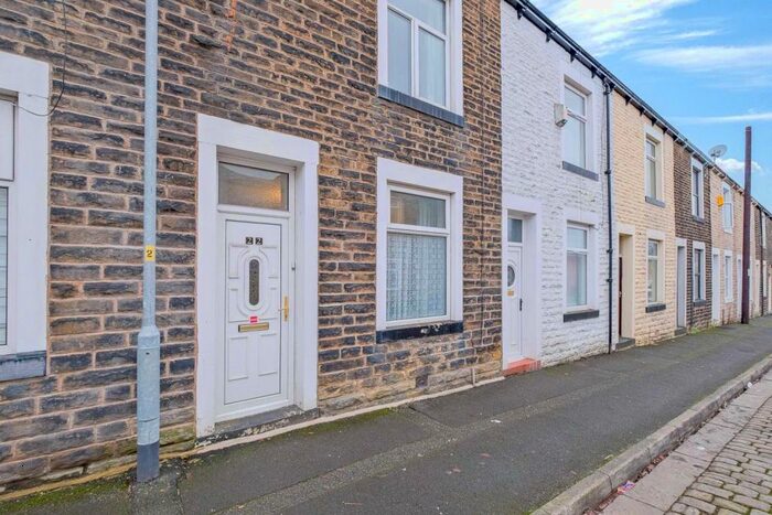3 Bedroom Terraced House To Rent In May Street, Nelson, BB9