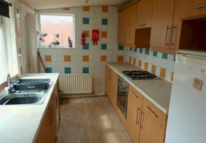 4 Bedroom Terraced House To Rent In Norwood Avenue, Heaton, NE6