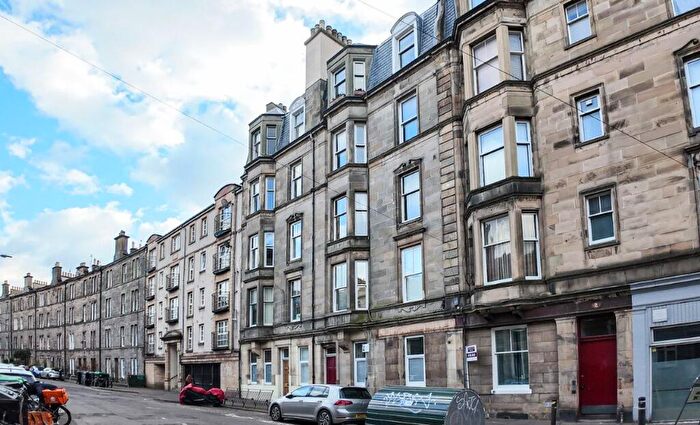 1 Bedroom Flat To Rent In Blackwood Crescent, Newington, Edinburgh, EH9