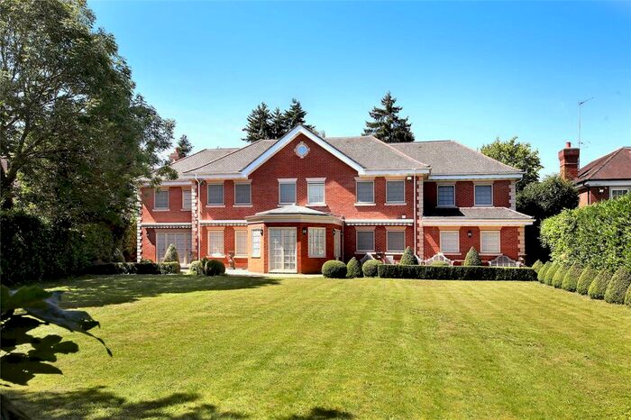 8 Bedroom Country House To Rent In Camp Road, Gerrards Cross, SL9