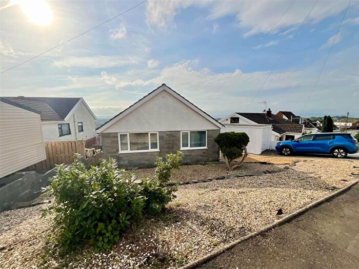 2 Bedroom Detached Bungalow For Sale In Treetops, Llanelli, SA14