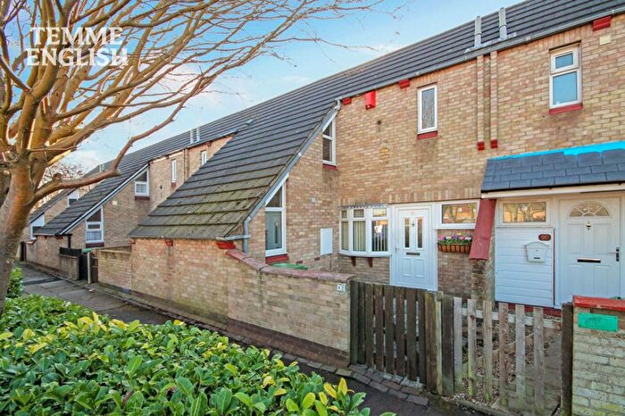 3 Bedroom Terraced House For Sale In Broomfields, Basildon, SS13