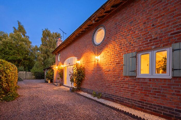 4 Bedroom Barn Conversion For Sale In Dingle Lane, Bridgemere, CW5
