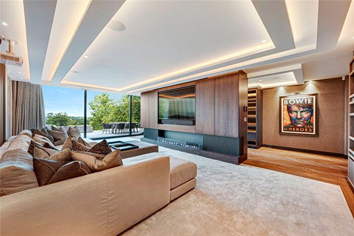 4 Bedroom Detached House To Rent In Congleton Road, Alderley Edge, Cheshire, SK9