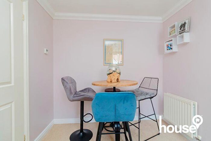 2 Bedroom Coach House For Sale In Cormorant Road, Iwade, ME9