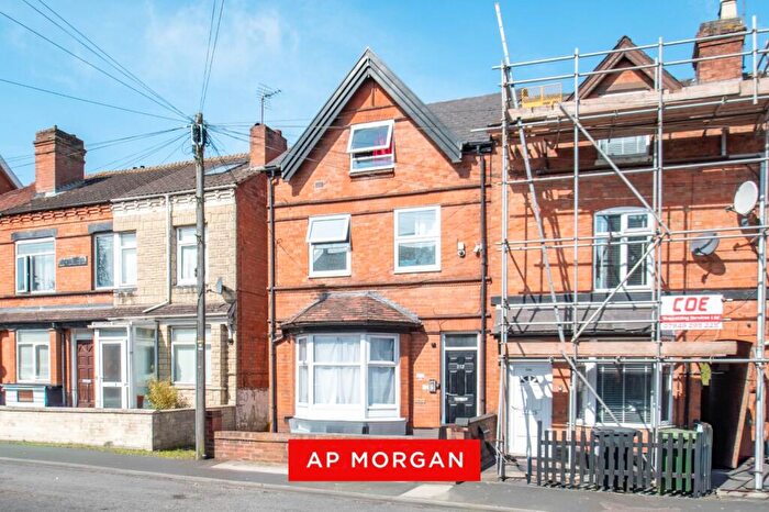 6 Bedroom Terraced House For Sale In Mount Pleasant, Southcrest, Redditch, Worcestershire, B97