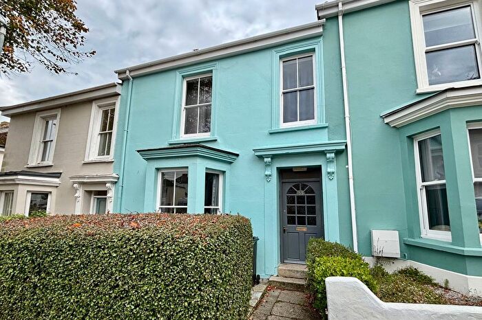 6 Bedroom Terraced House For Sale In Trelawney Road, Falmouth, TR11