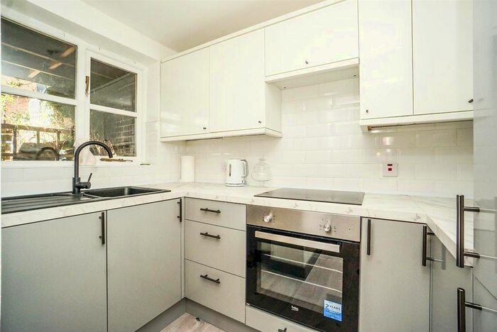 1 Bedroom Flat For Sale In Bohemia Road, St. Leonards-On-Sea, TN37