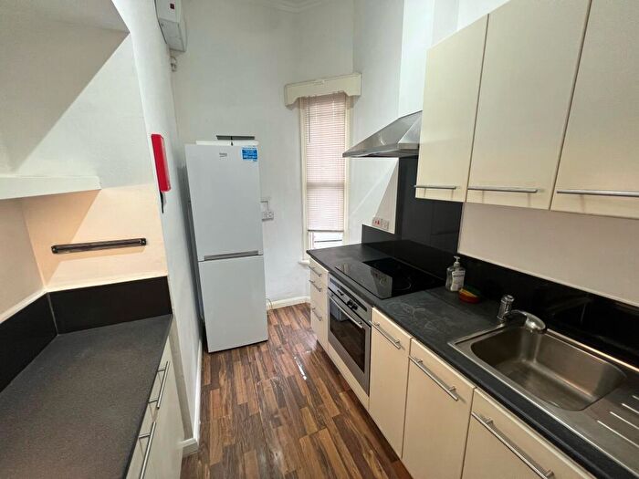 1 Bedroom Apartment To Rent In Vickers Street, NG3