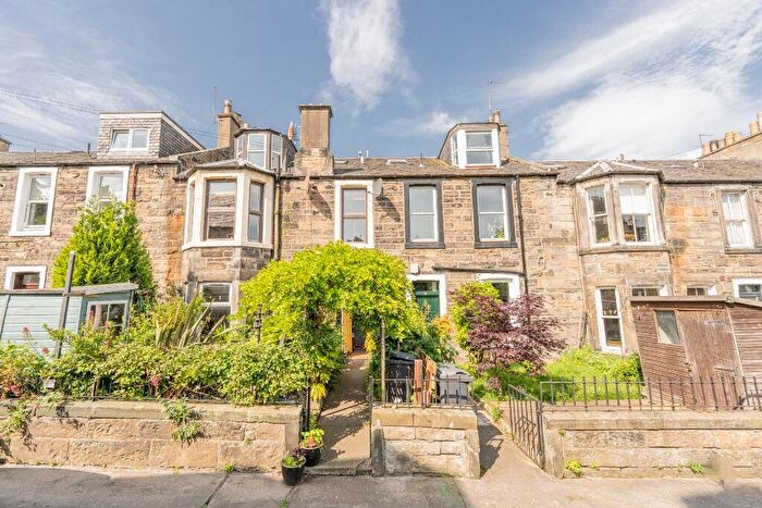 3 Bedroom Flat To Rent In Summerfield Place, Leith Links, Edinburgh, EH6