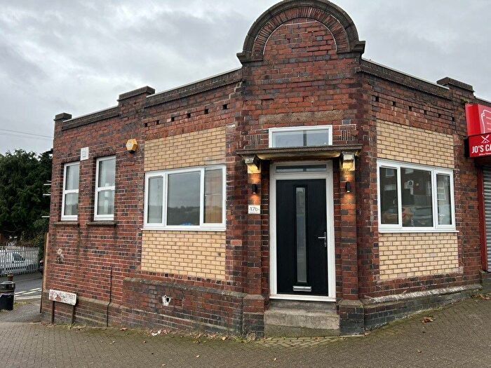 1 Bedroom Flat To Rent In Halesowen Road, Netherton, Dudley, DY2