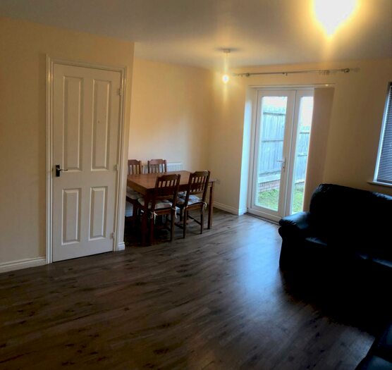 3 Bedroom Terraced House To Rent In Wern Fawr Road, Port Tennant, Swansea, SA1
