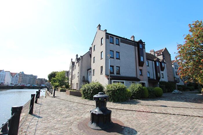 2 Bedroom Flat To Rent In Sandport, The Shore, Edinburgh, EH6
