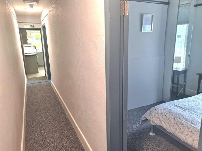 1 Bedroom Flat To Rent In Grantham Road, Eastleigh, Hampshire, SO50