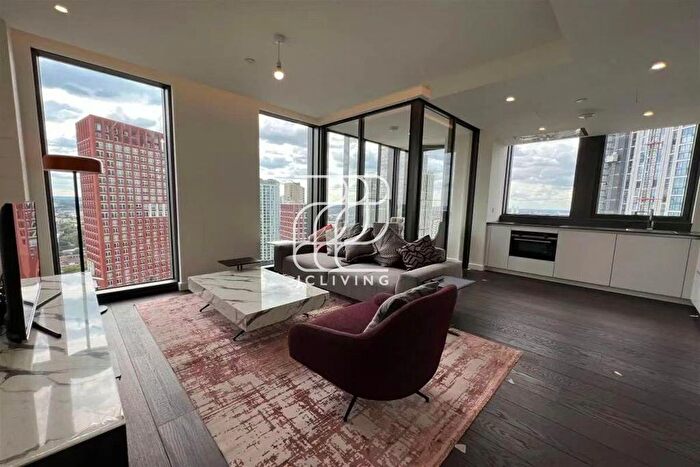 2 Bedroom Flat To Rent In Bondway, Parry Street, London, SW8