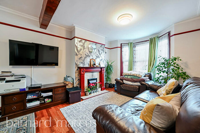 3 Bedroom House To Rent In Rymer Road, Croydon, CR0