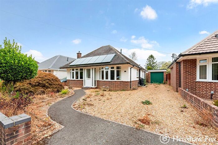 3 Bedroom Detached Bungalow For Sale In Elm Tree Gardens, Romsey, Hampshire, SO51