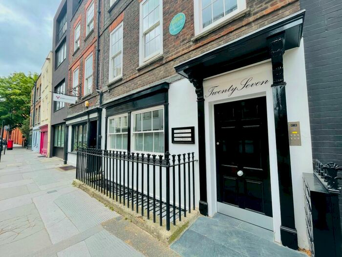 1 Bedroom Apartment To Rent In Britton Street, London, EC1M
