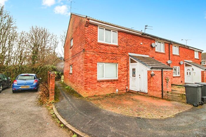 1 Bedroom Property To Rent In Longstock Court, Eastleaze, SN5