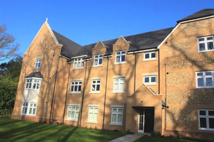 2 Bedroom Apartment To Rent In Wilton - Bailey Lane, SP2